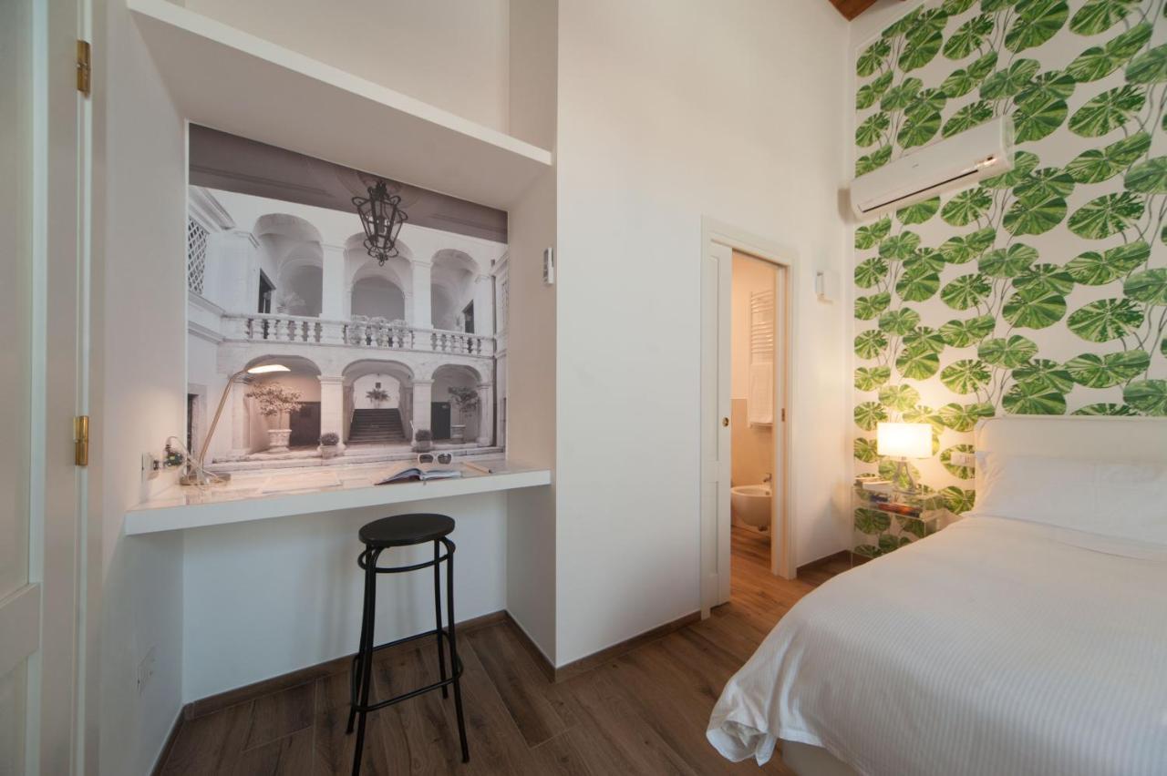 La Soffitta Covelli Bed & Breakfast Trani Exterior photo