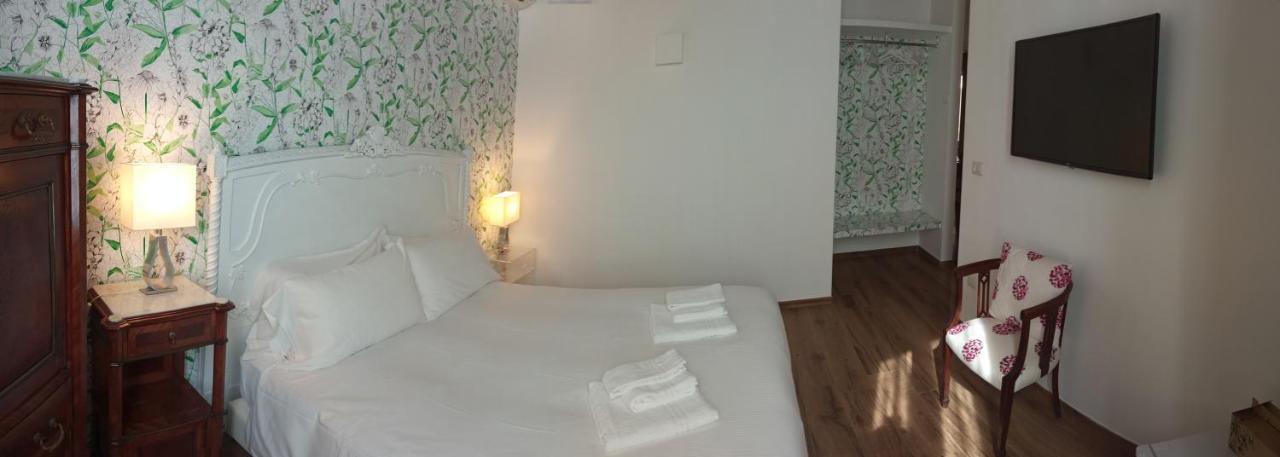La Soffitta Covelli Bed & Breakfast Trani Exterior photo