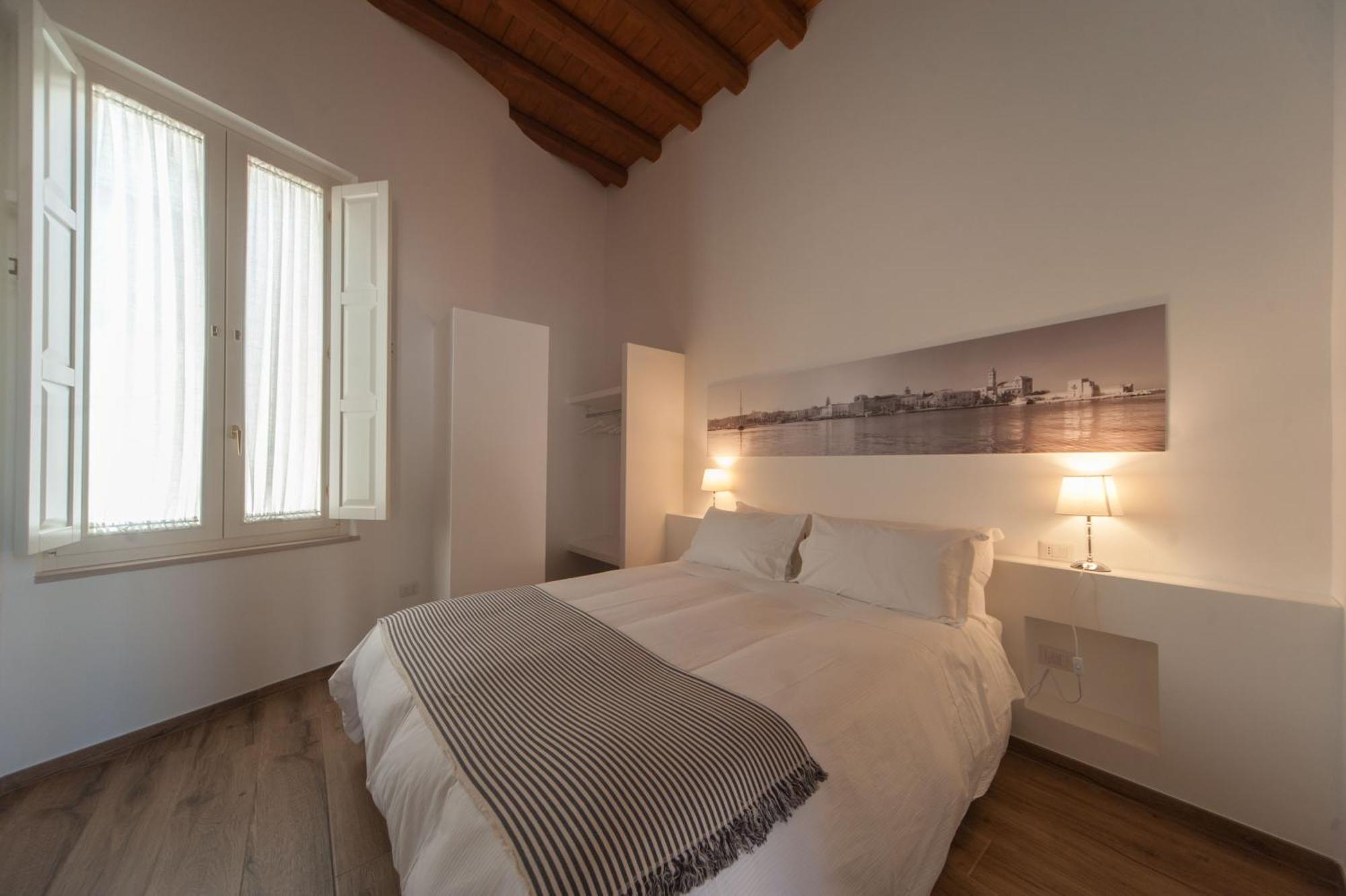 La Soffitta Covelli Bed & Breakfast Trani Exterior photo